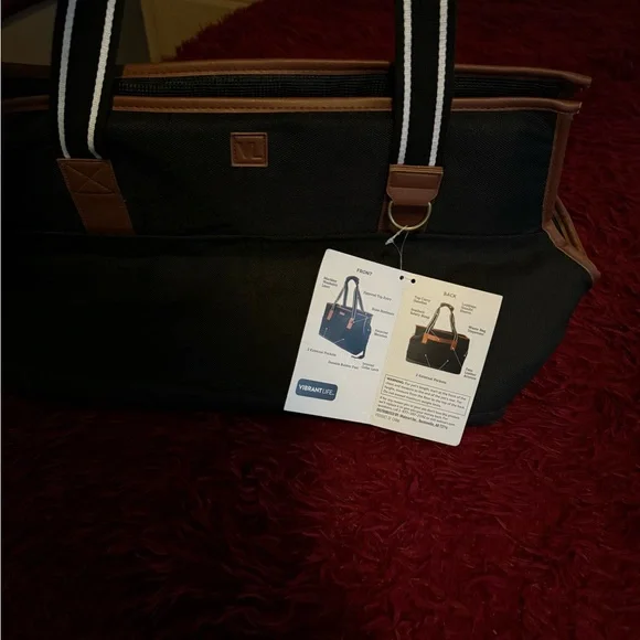 adorable doggy tote, comfortable cushion inside mash top with a leash attachment - Picture 2 of 7